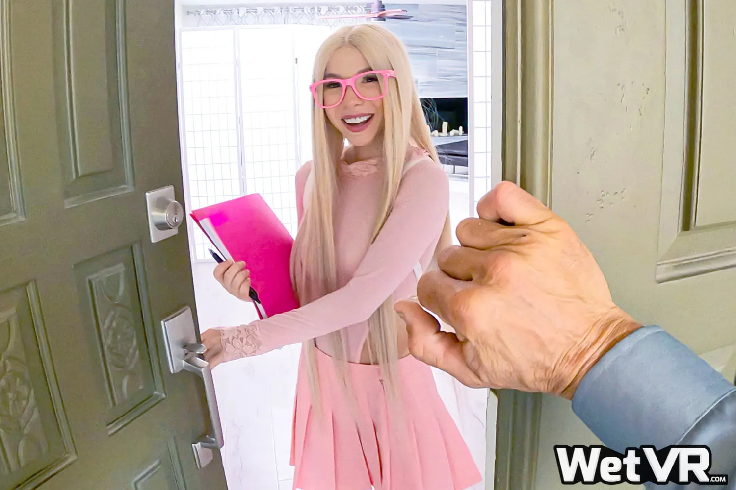 Wet VR 'Tempting The Tutor' starring Kenzie Reeves (Photo 6)